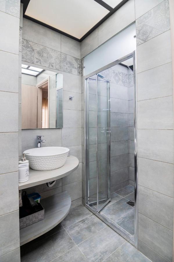 The "Maze" By Ck&G Apartment Athens Exterior photo